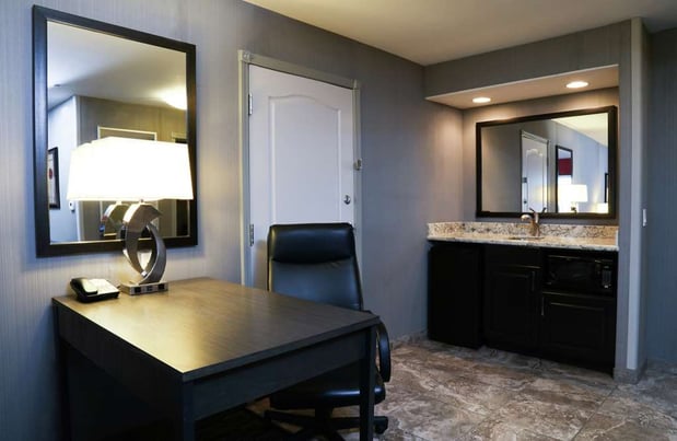 Images Hampton Inn & Suites Temecula