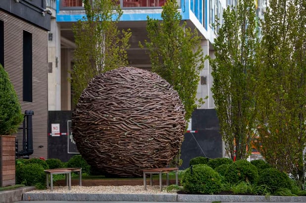 Images The Lloyd Stamford, Tapestry Collection by Hilton