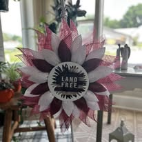 Country Wood Hearts & Lace Image