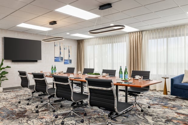 Images Crowne Plaza Auburn Hills by IHG
