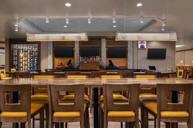 Images Holiday Inn Dubuque/Galena by IHG