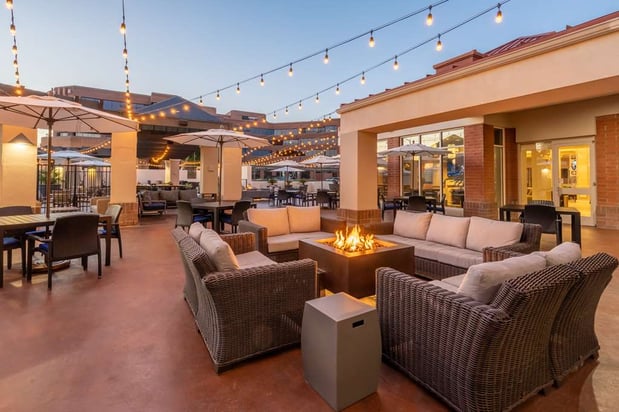 Images Hilton Garden Inn Scottsdale Old Town