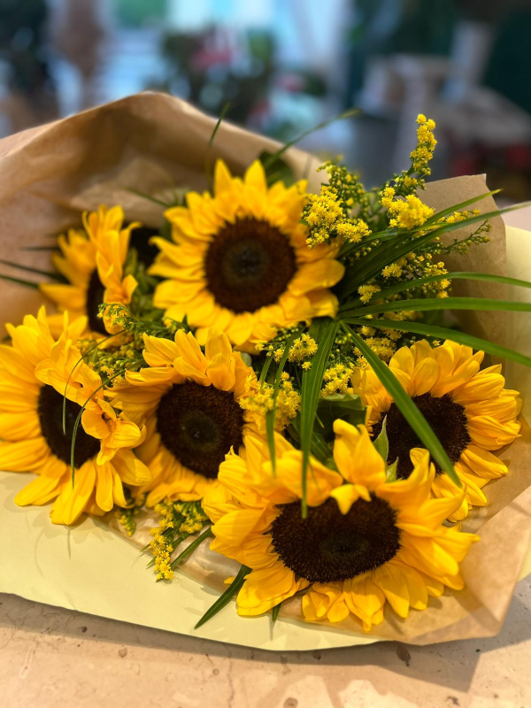 Images Fioreria  La Rosa Inglese