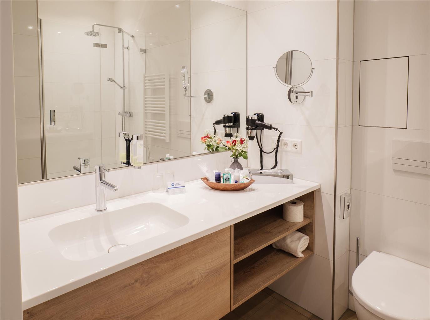 Best Western Comfort Business Hotel, Hammer Landstrasse 89 in Neuss