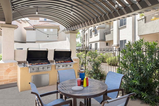 Images Camden Montierra Apartments