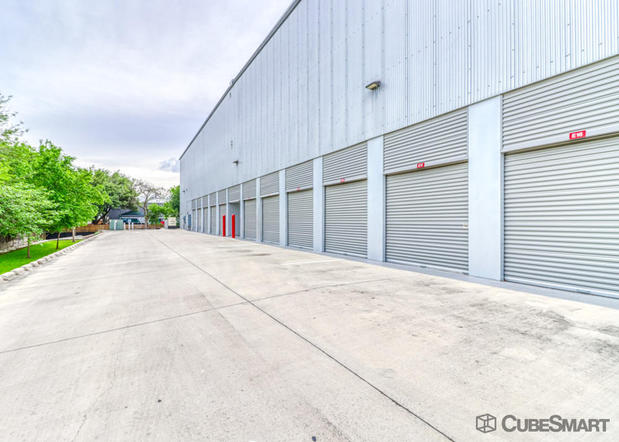 Images CubeSmart Self Storage