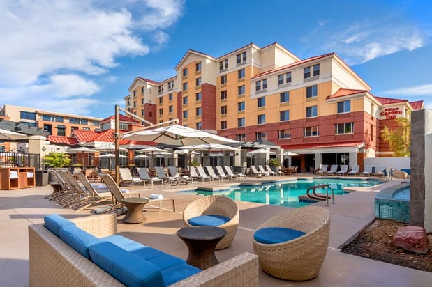 Images Hilton Garden Inn Scottsdale Old Town