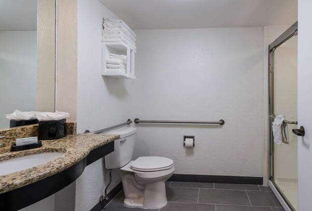 Images Hampton Inn & Suites Chicago/Hoffman Estates