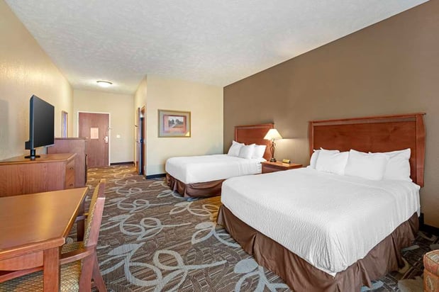 Images Best Western Plus Mid Nebraska Inn & Suites