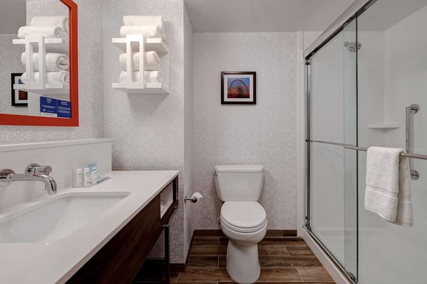 Images Hampton Inn Crown Point