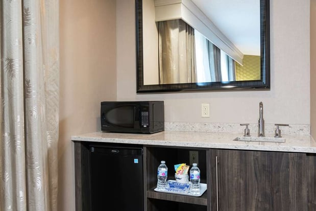 Images Hampton Inn Mt. Pleasant