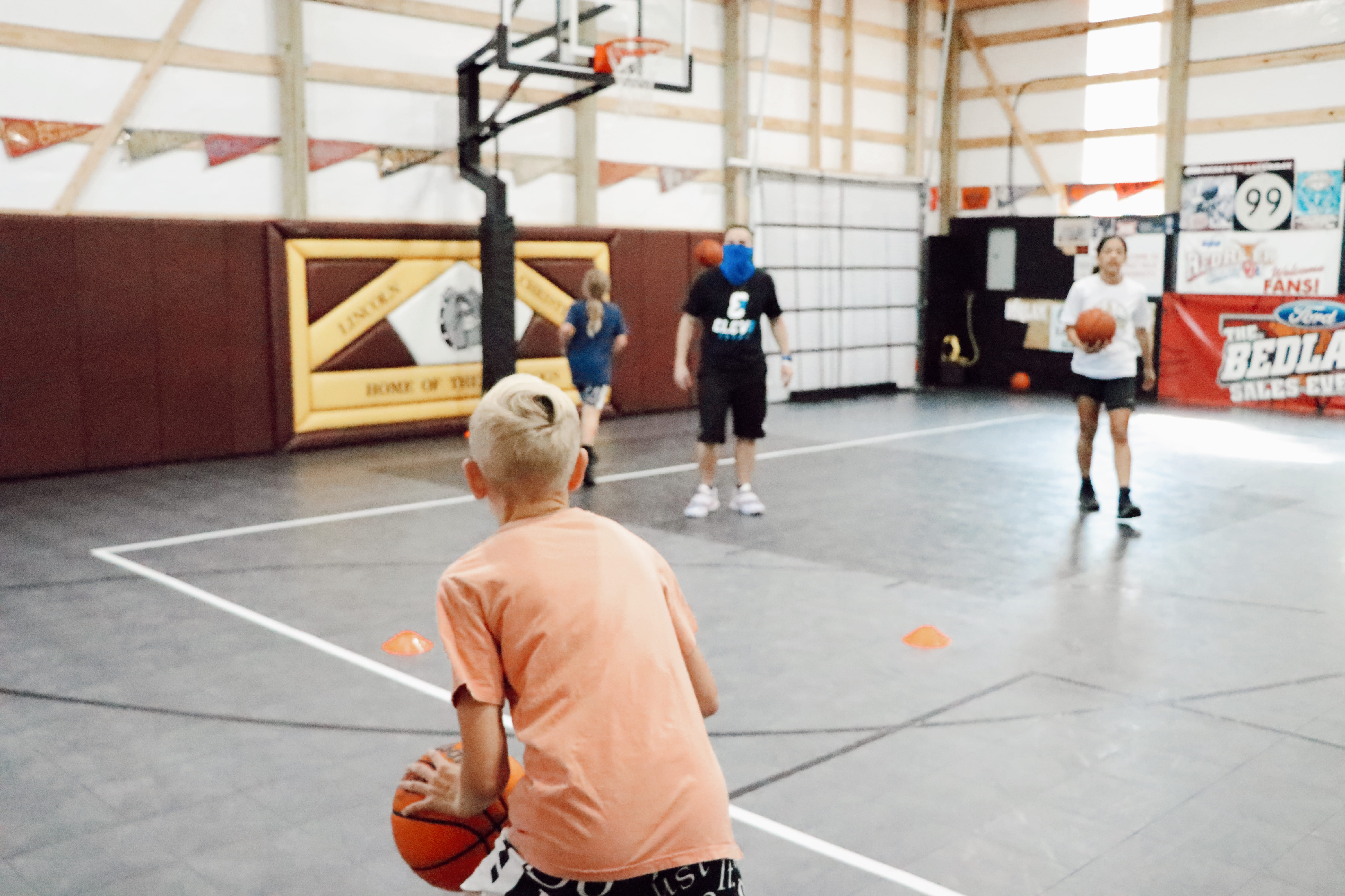 Future basketball stars practice at K2C Gyms sports complex with gym rental.