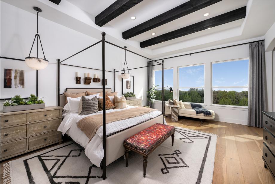 Private primary bedroom retreats