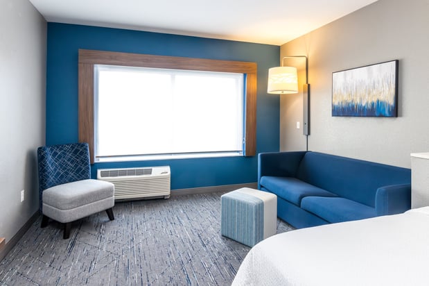 Images Holiday Inn Express & Suites Louisville Downtown by IHG