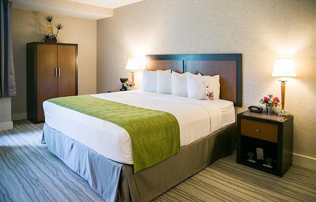 Images Heritage Hotel and Conference Center