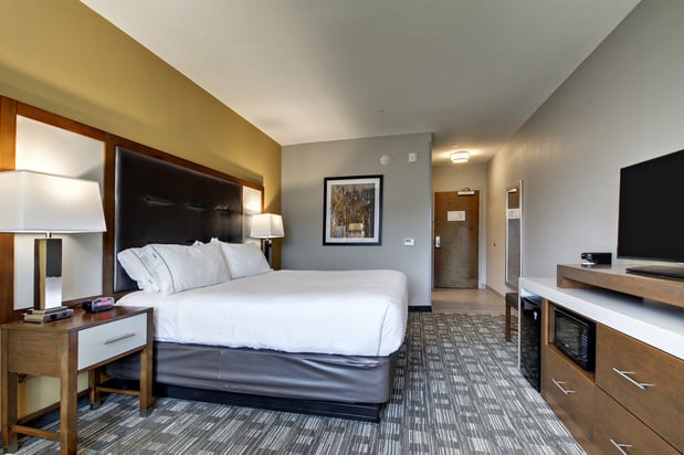 Images Holiday Inn Express & Suites Albany by IHG