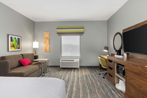 Images Hampton Inn Madison