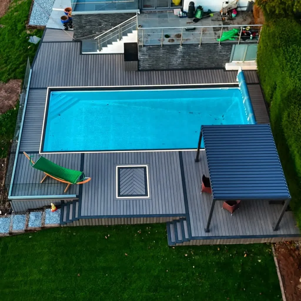 Images Ellis Decks Ltd