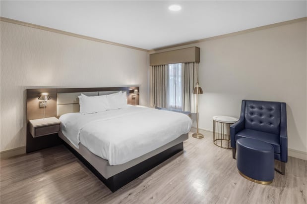 Images Best Western Plus Executive Suites