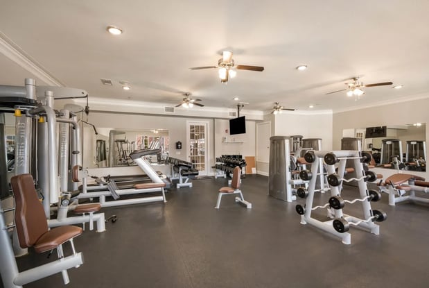 Images Arlo Luxury Apartment Homes