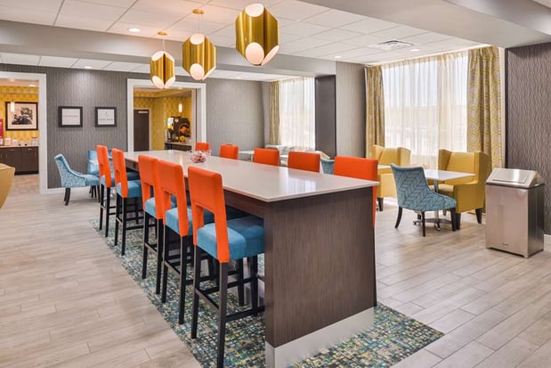 Images Hampton Inn Emporia