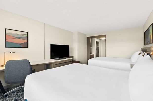 Images Hilton Garden Inn San Mateo