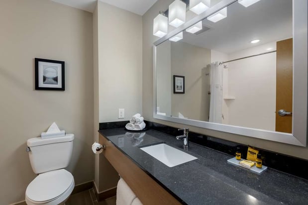 Images Best Western Plus Rumford Falls