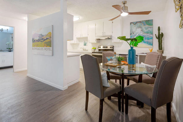 Images Marine View Apartments