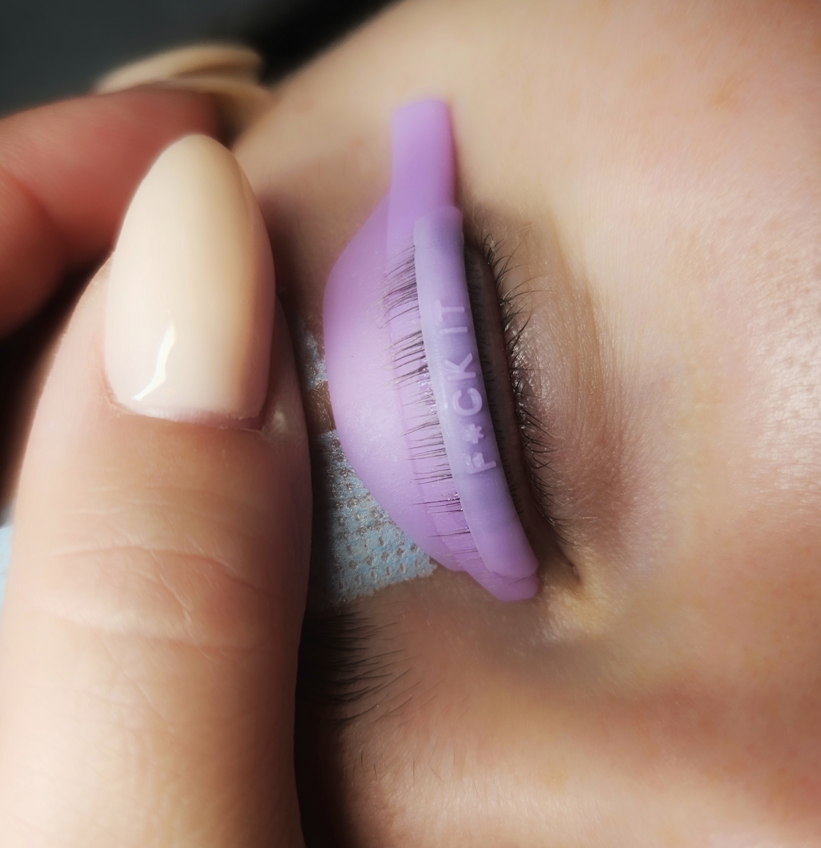 Images Lashista - Formation cils - Pose de cils - Produits de cils Longueuil