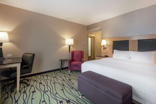 Images Hampton Inn & Suites Raleigh/Crabtree Valley