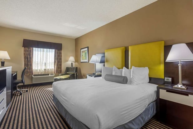 Images Best Western Plus Searcy Inn