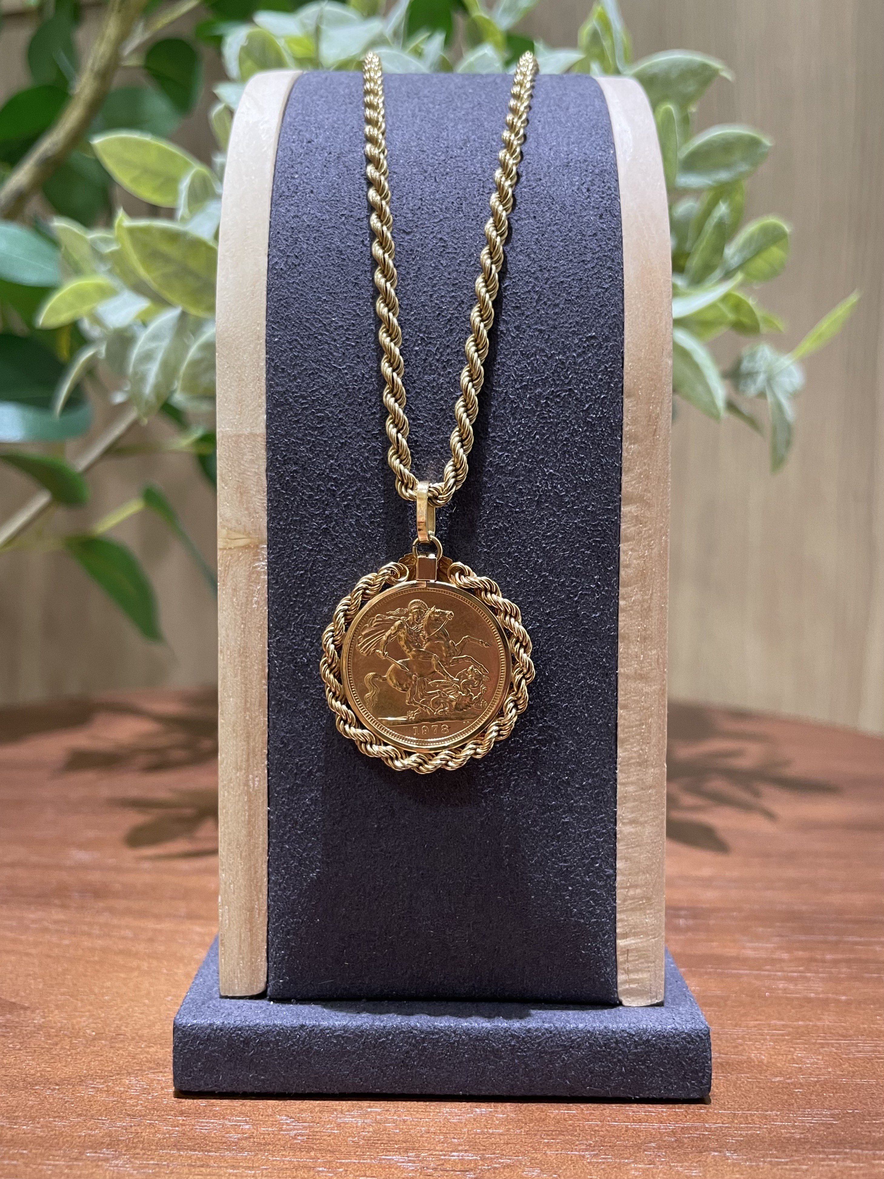 Images KOMEHYO（コメ兵）買取センターラクト山科ショッピングセンター