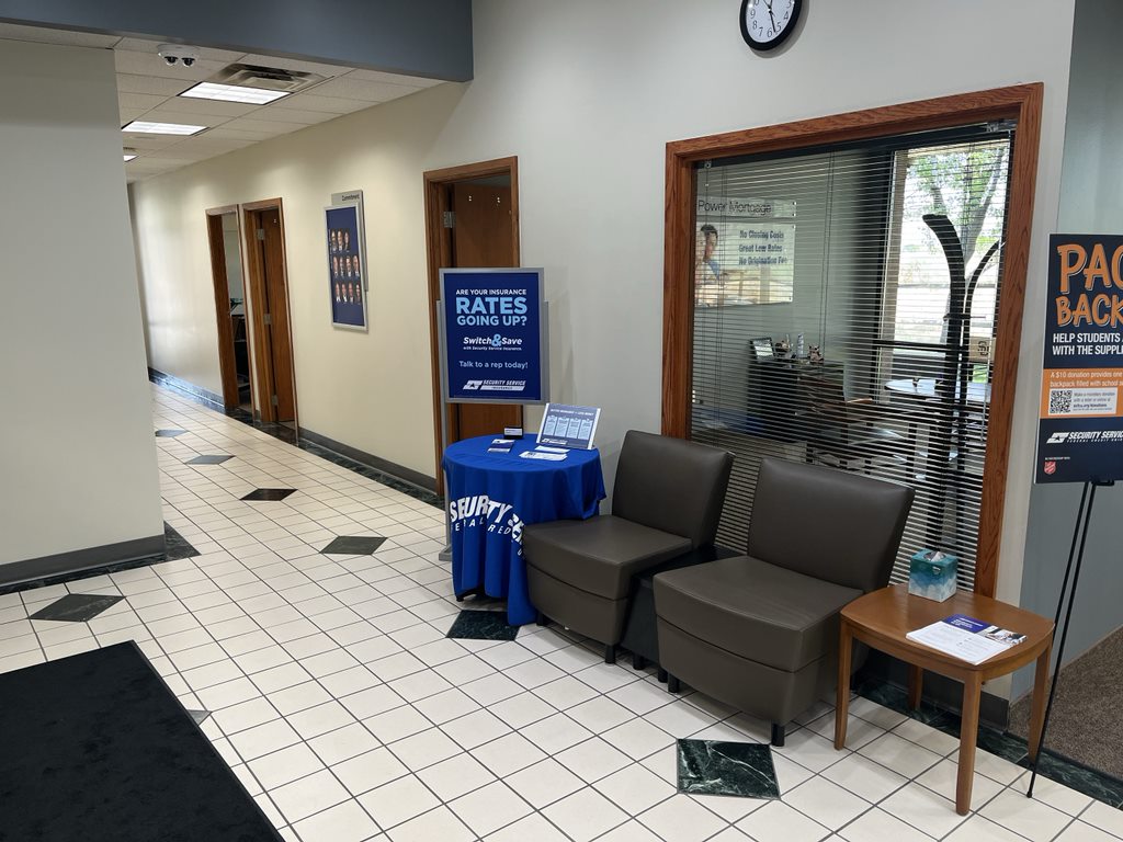 SSFCU Sandy Branch - Waiting Area