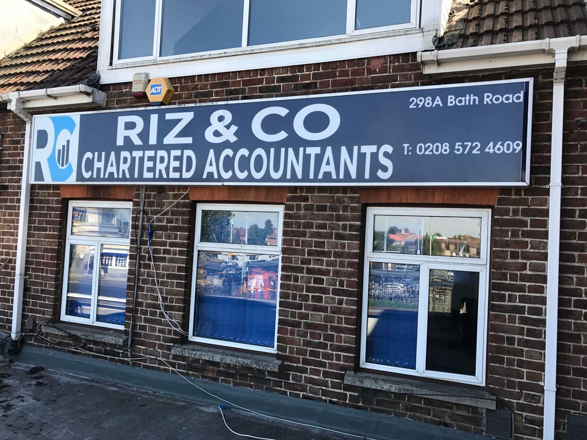 Riz & Co Chartered Accountants Hounslow 020 8572 4609