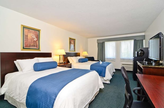 Images Best Western Gas City