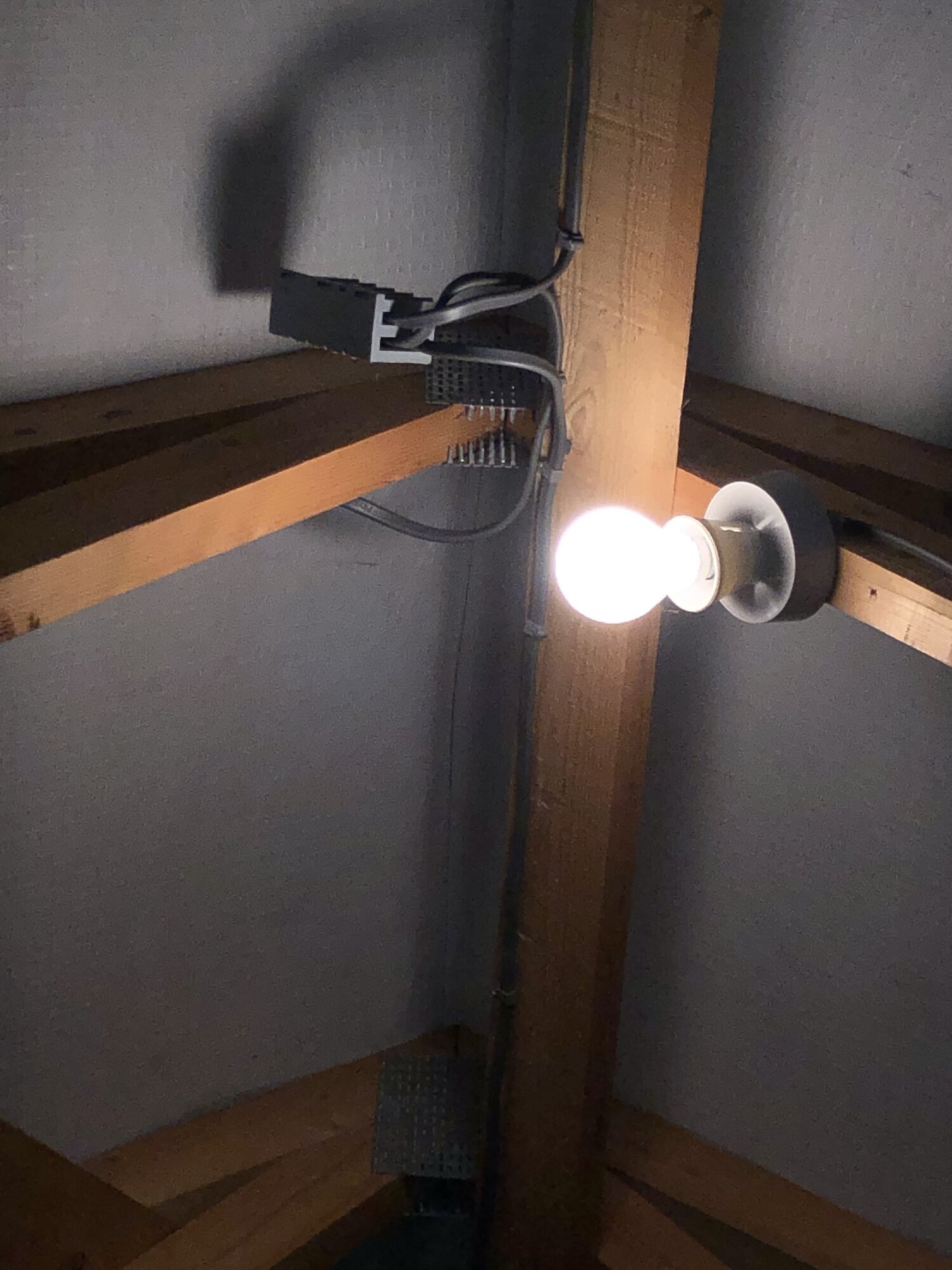 Images Hitches & Glitches Electrical Services