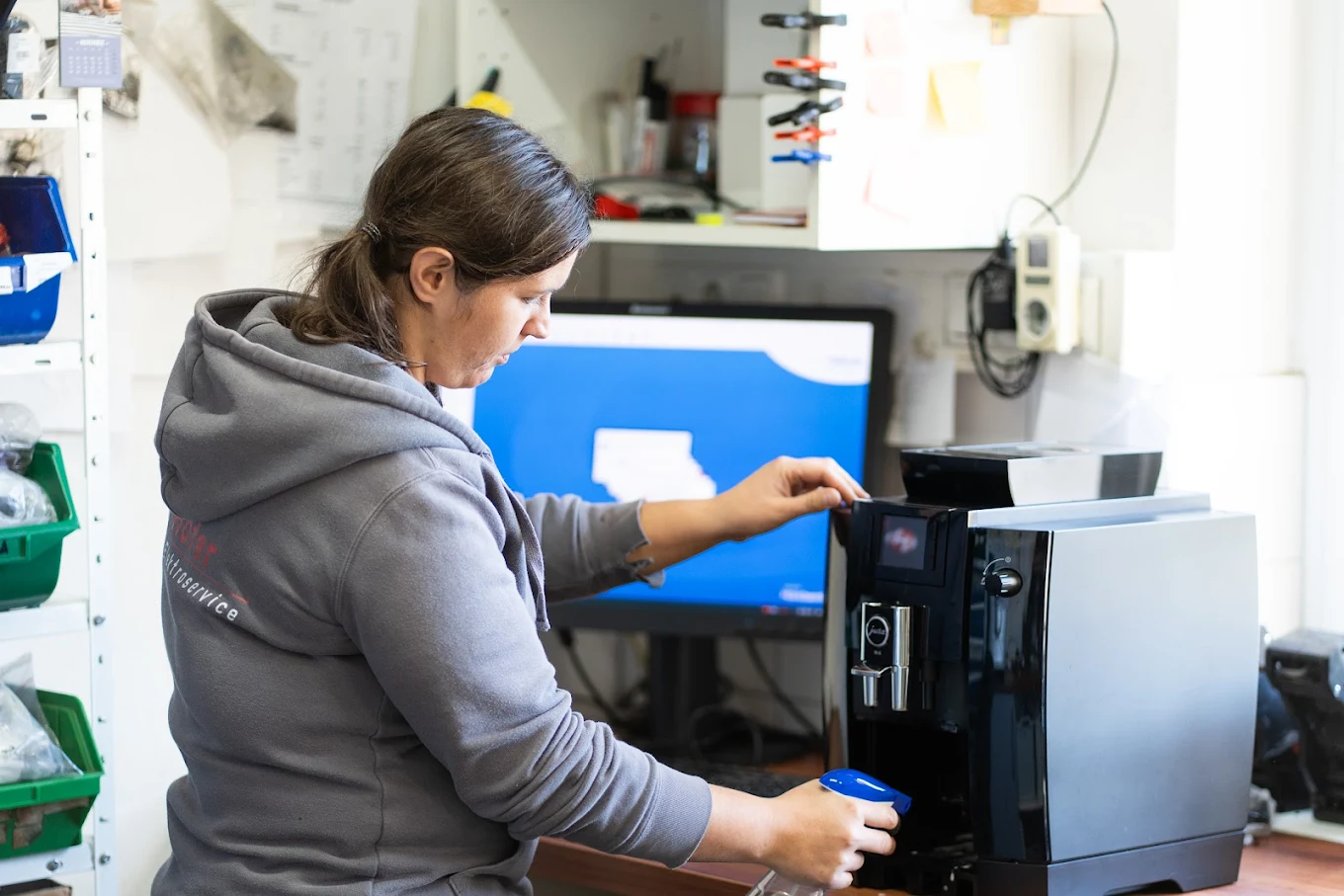 Bild 2 von Hofer Elektroservice