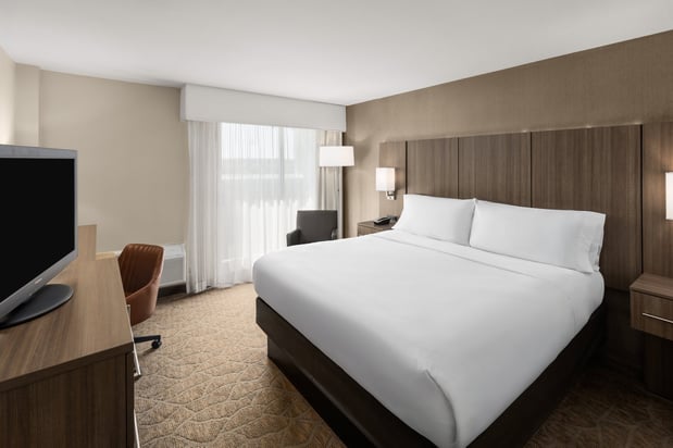 Images Holiday Inn Nashville-Vanderbilt (Dwtn) by IHG