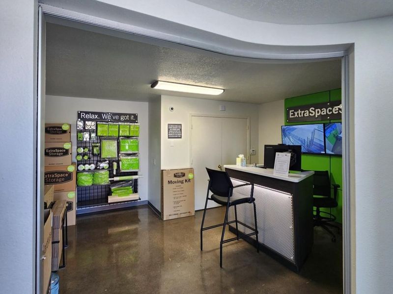 Office - Extra Space Storage at 110 Industrial Park Loop NE, Rio Rancho, NM 87124