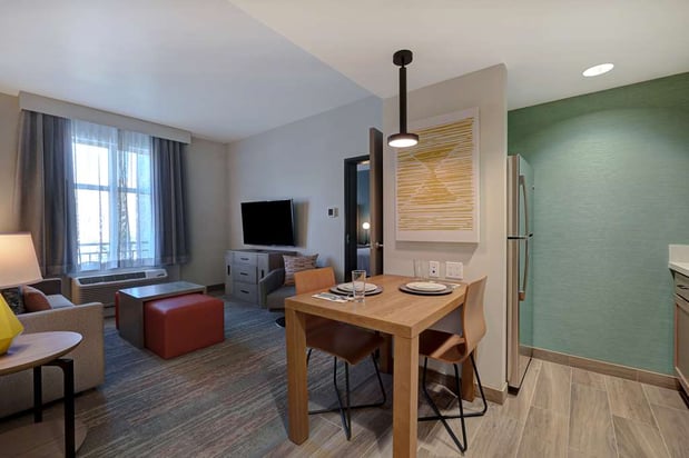 Images Homewood Suites by Hilton Santa Clarita