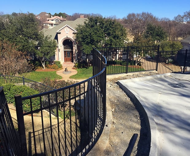 Images Buzz Custom Fence