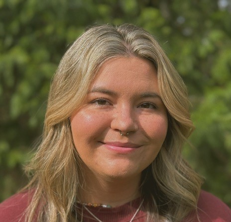 Images Chloe Johnson, Counselor
