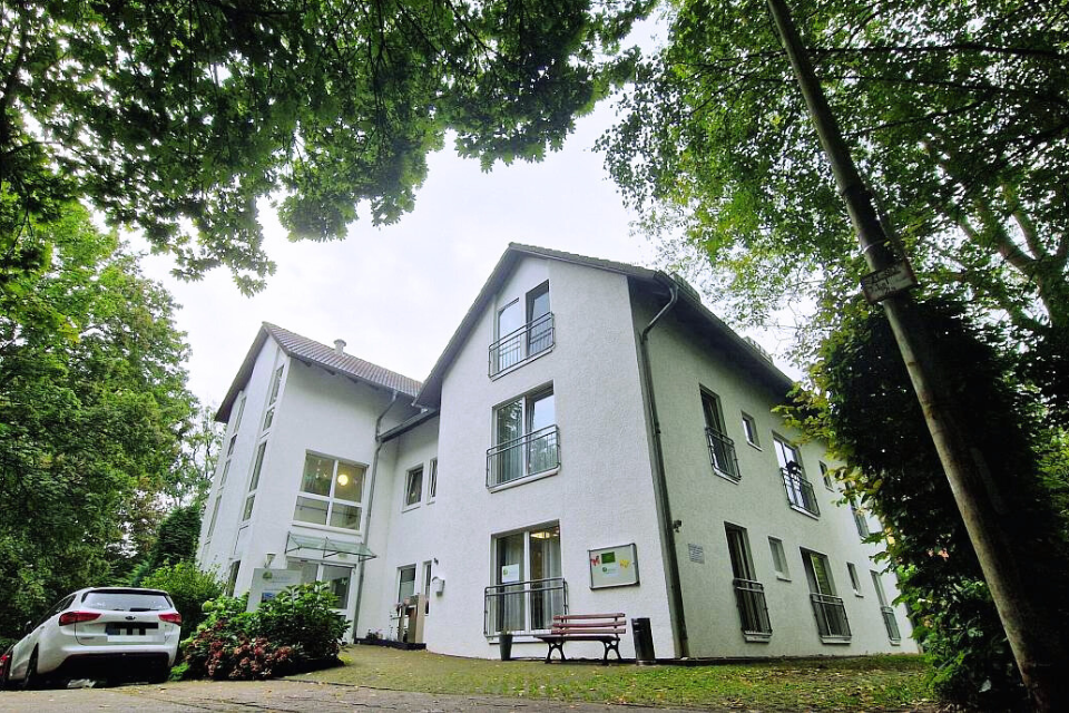CURATA Parkresidenz Haus Svenja, Von-Moeller-Straße 19 in Bad Oeynhausen