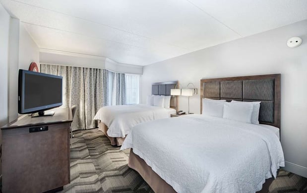 Images Hampton Inn & Suites Atlanta-Galleria