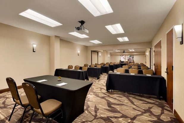 Images Embassy Suites by Hilton Austin Downtown South Congress