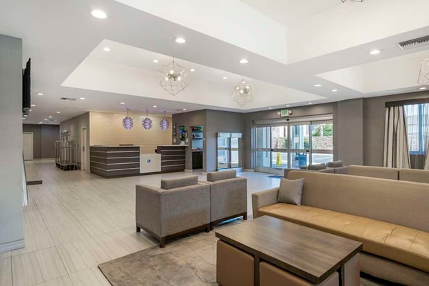 Images Best Western Plus Gardena Inn & Suites