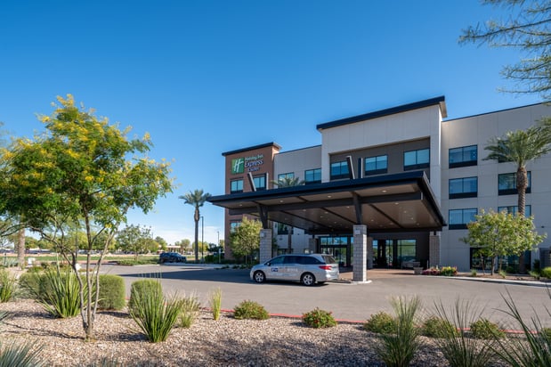 Images Holiday Inn Express & Suites Gilbert – Mesa Gateway Airport by IHG
