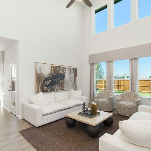 Images UnionMain Homes - Walden Pond 50's