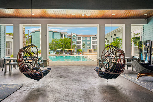 Images The Boulevard at Largo Apartments