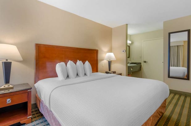 Images Best Western North Roanoke
